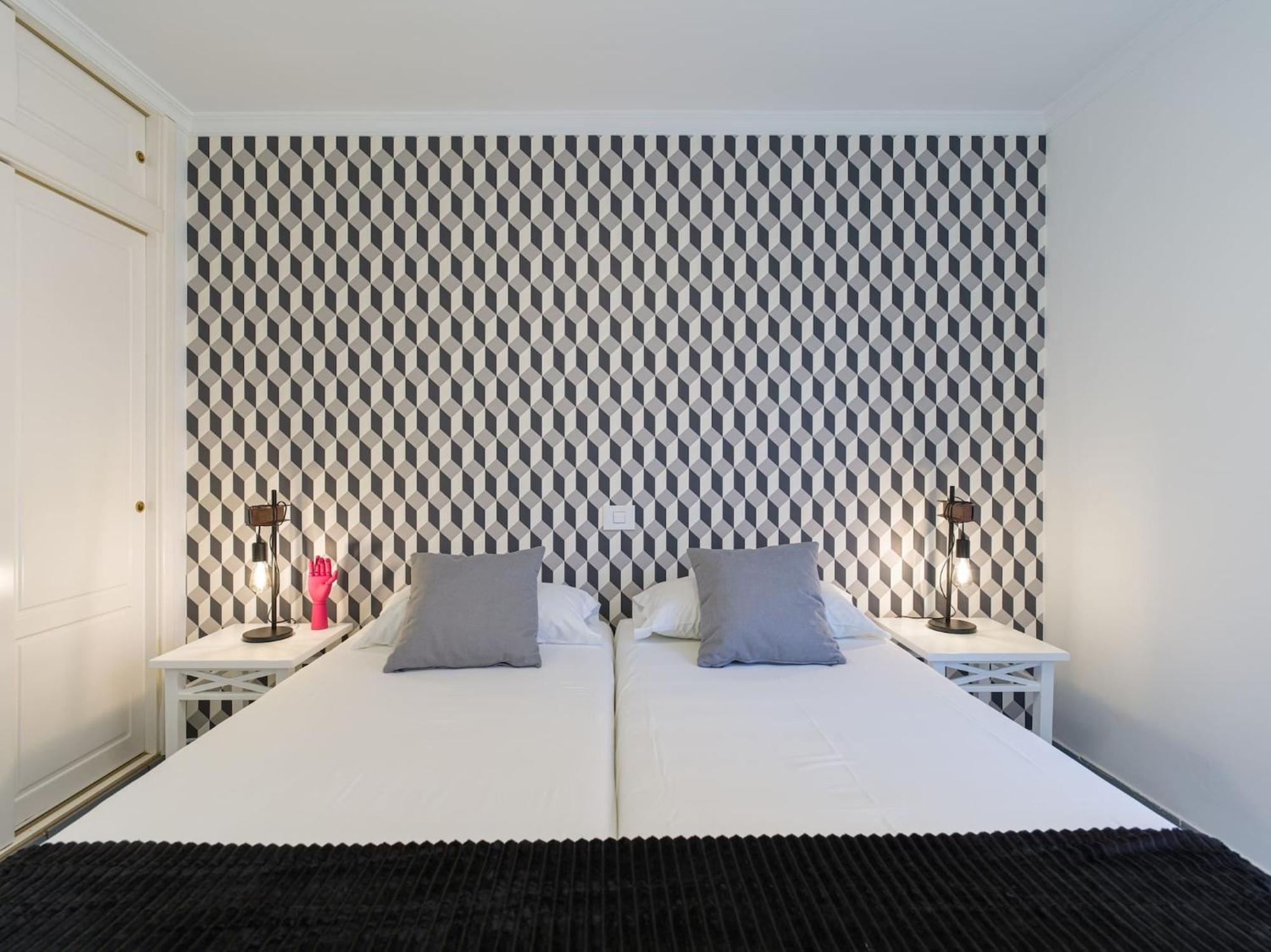 Timon Suites San Agustin Bagian luar foto